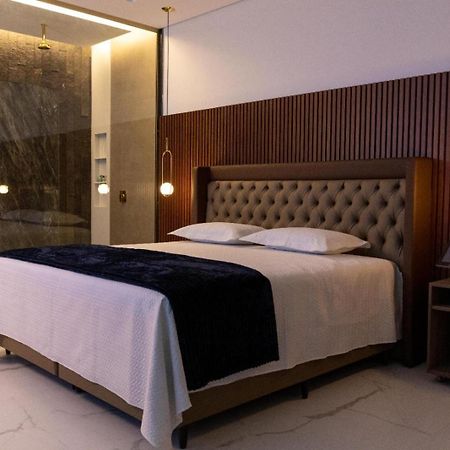 Dubai Motel Петролина Екстериор снимка