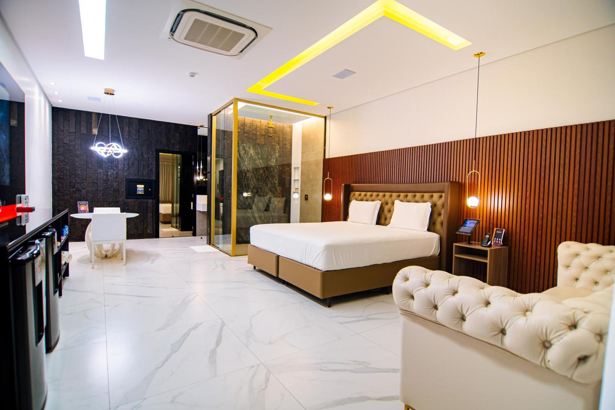 Dubai Motel Петролина Екстериор снимка