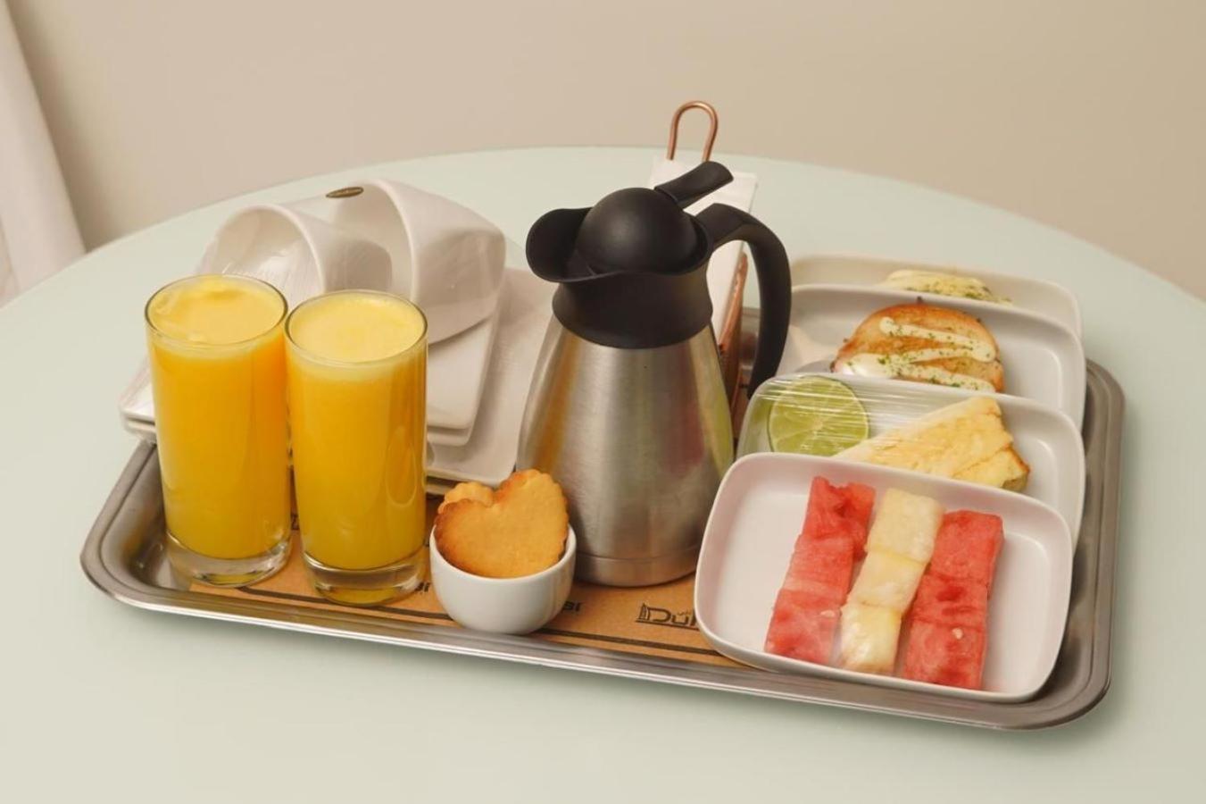 Dubai Motel Петролина Екстериор снимка